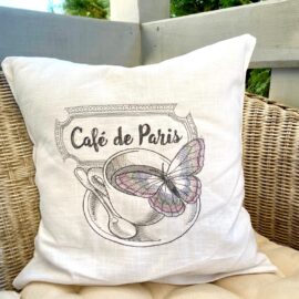 Pariser Flair für dein Sofa: Kissenbezug Café de Paris